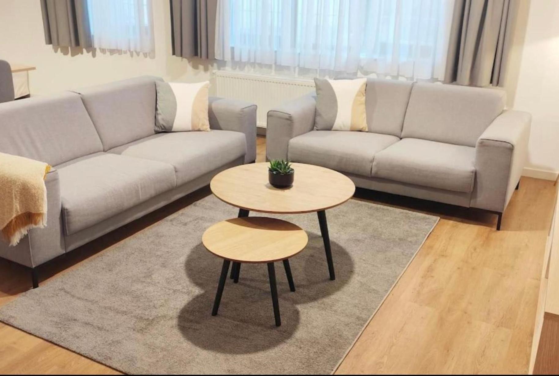 Cosy 2 Bedroom Apartment In City Center Bruxelles Esterno foto