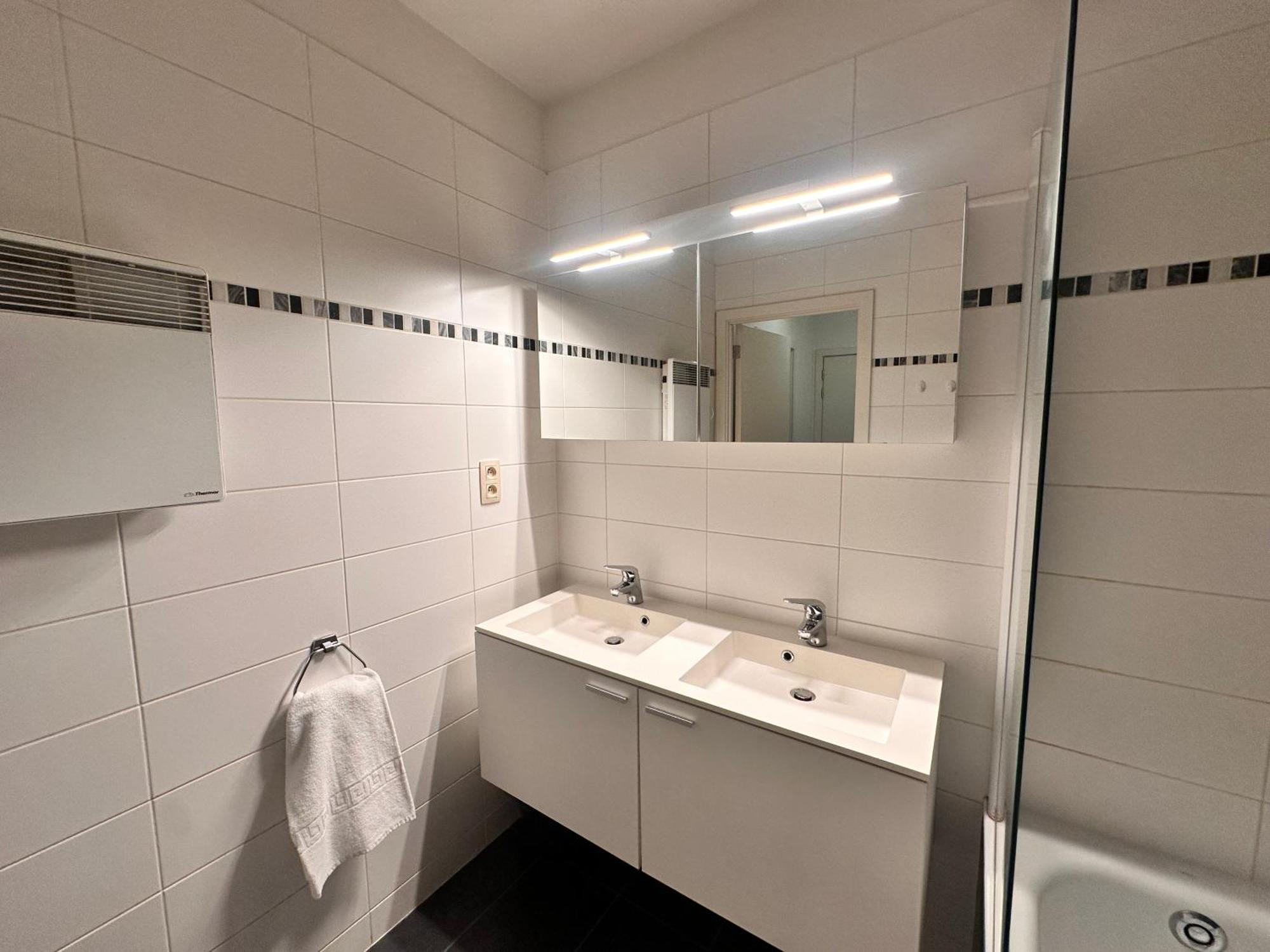 Cosy 2 Bedroom Apartment In City Center Bruxelles Esterno foto